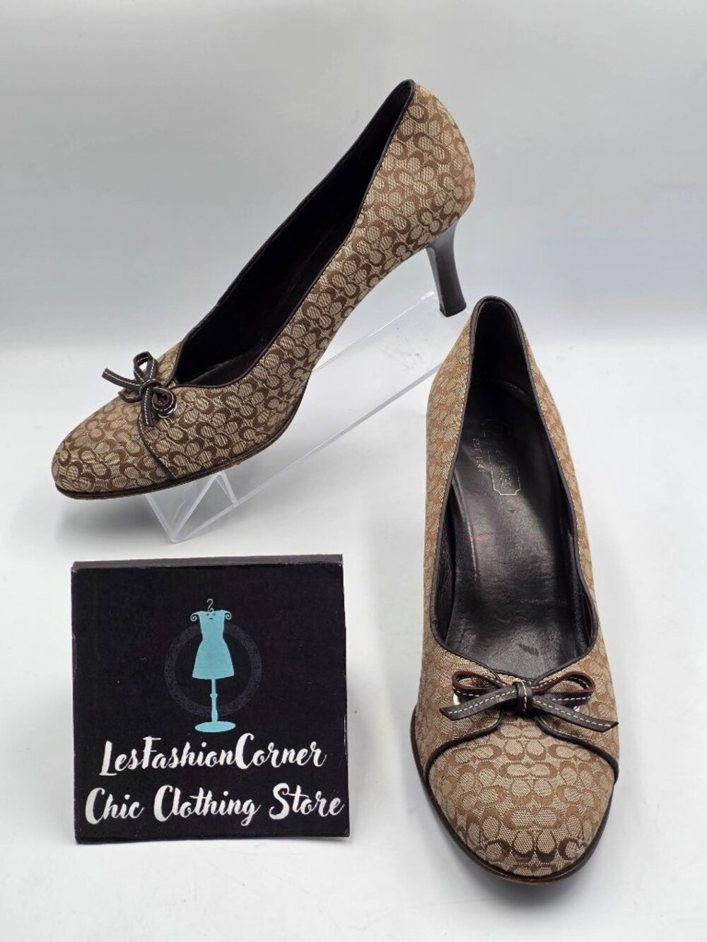 Vintage Coach Women's Brown Beige Signature Monogram Pumps Heels Sz 9.5 3945